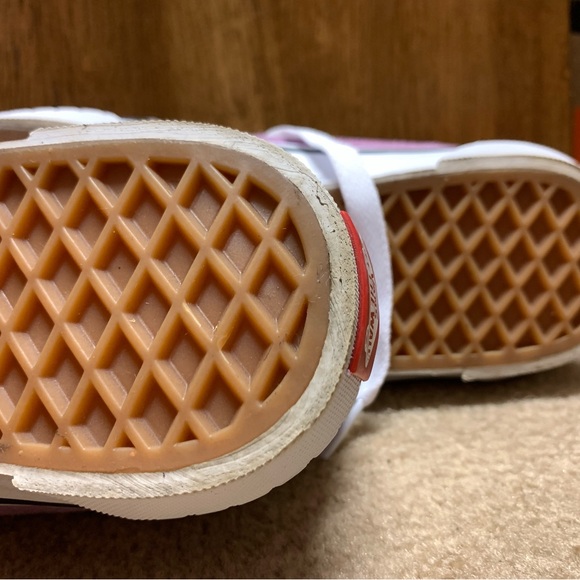 Vans Pink/Lavender and White Women's Sneakers - Picture 7 of 13